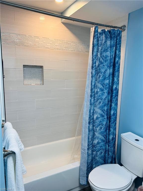 135 Standish CIR, NORTH FORT MYERS FL 33903-25