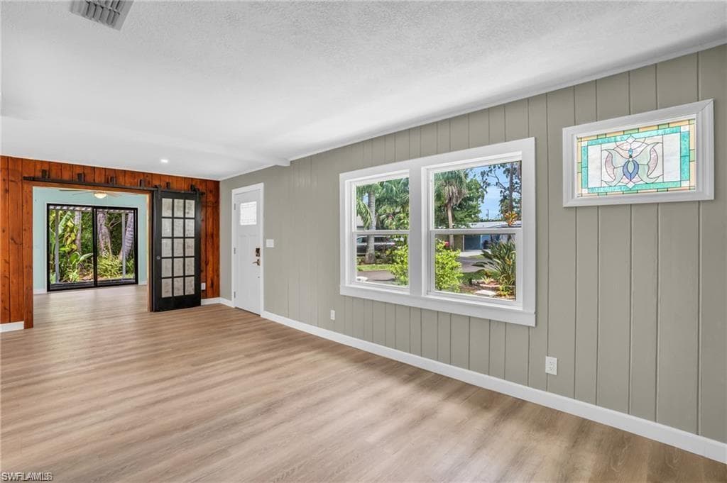 135 Standish CIR, NORTH FORT MYERS FL 33903-4