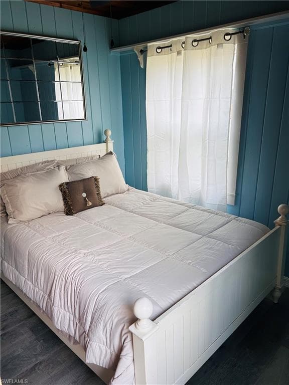 135 Standish CIR, NORTH FORT MYERS FL 33903-28