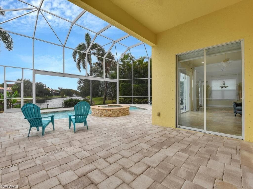 9983 Colonial WALK N, ESTERO FL 33928-5