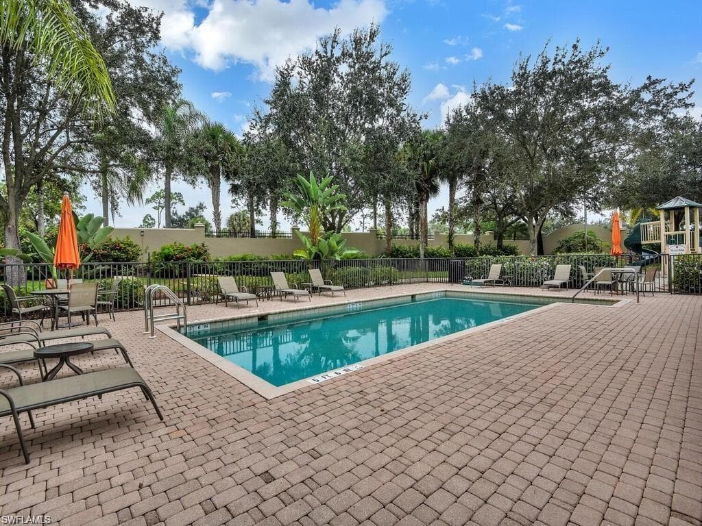 9983 Colonial WALK N, ESTERO FL 33928-39