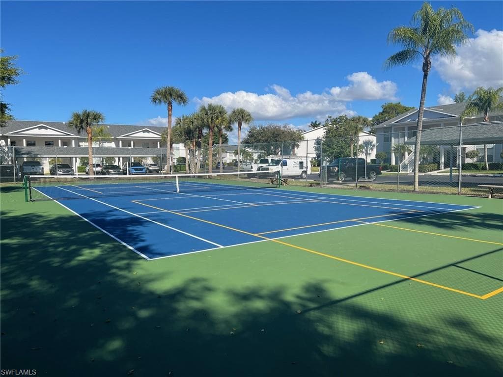 1220 Sarah Jean CIR # L103, NAPLES FL 34110-47
