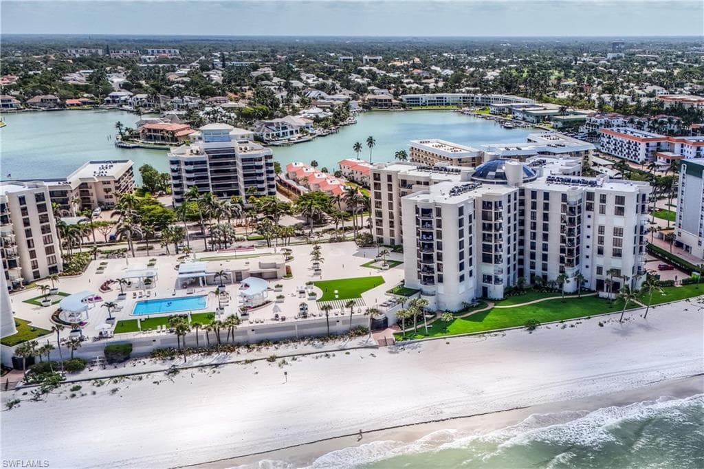 3115 Gulf Shore BLVD N # 112S, NAPLES FL 34103-1