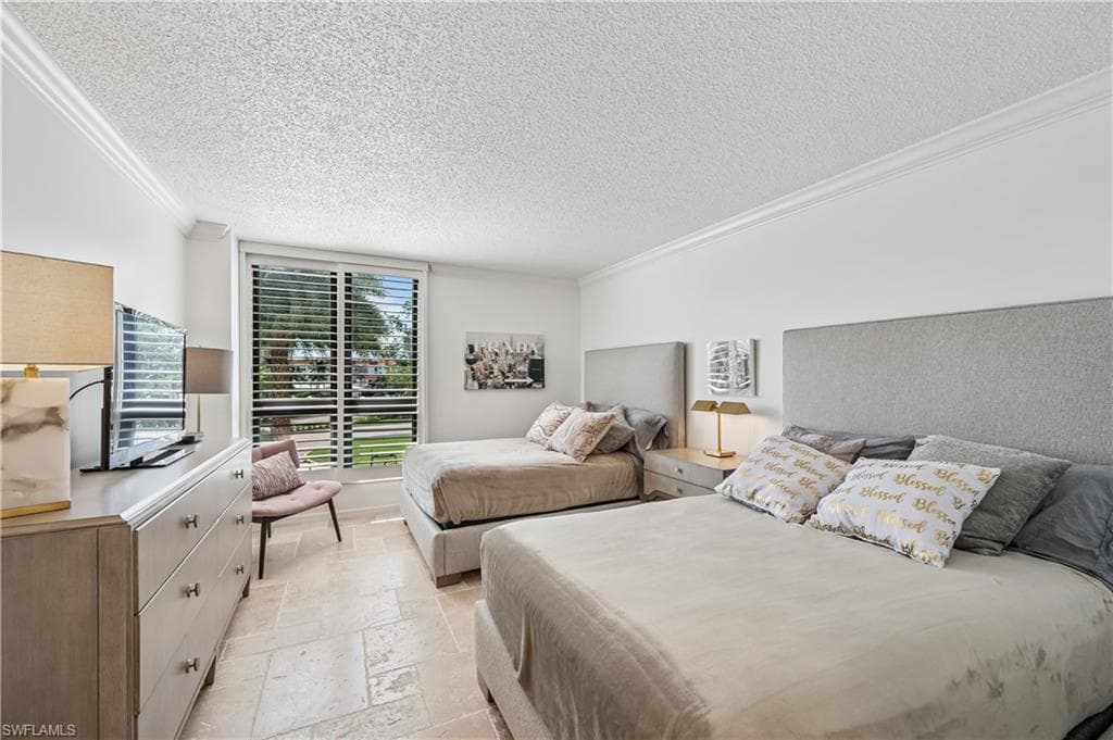 3115 Gulf Shore BLVD N # 112S, NAPLES FL 34103-21