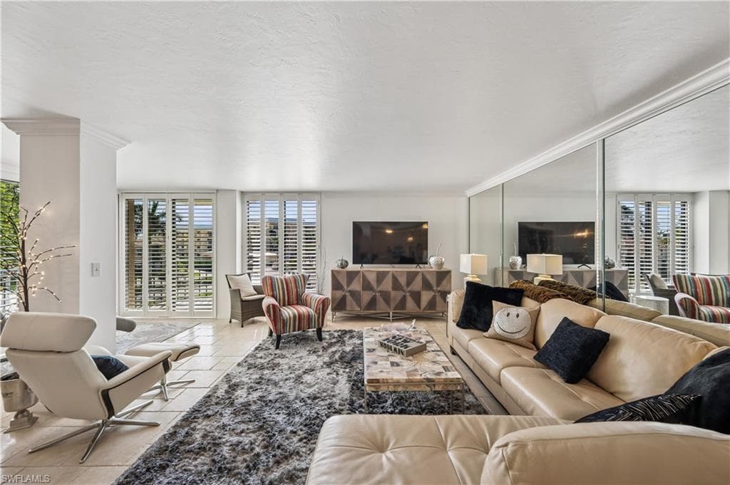 3115 Gulf Shore BLVD N # 112S, NAPLES FL 34103-6