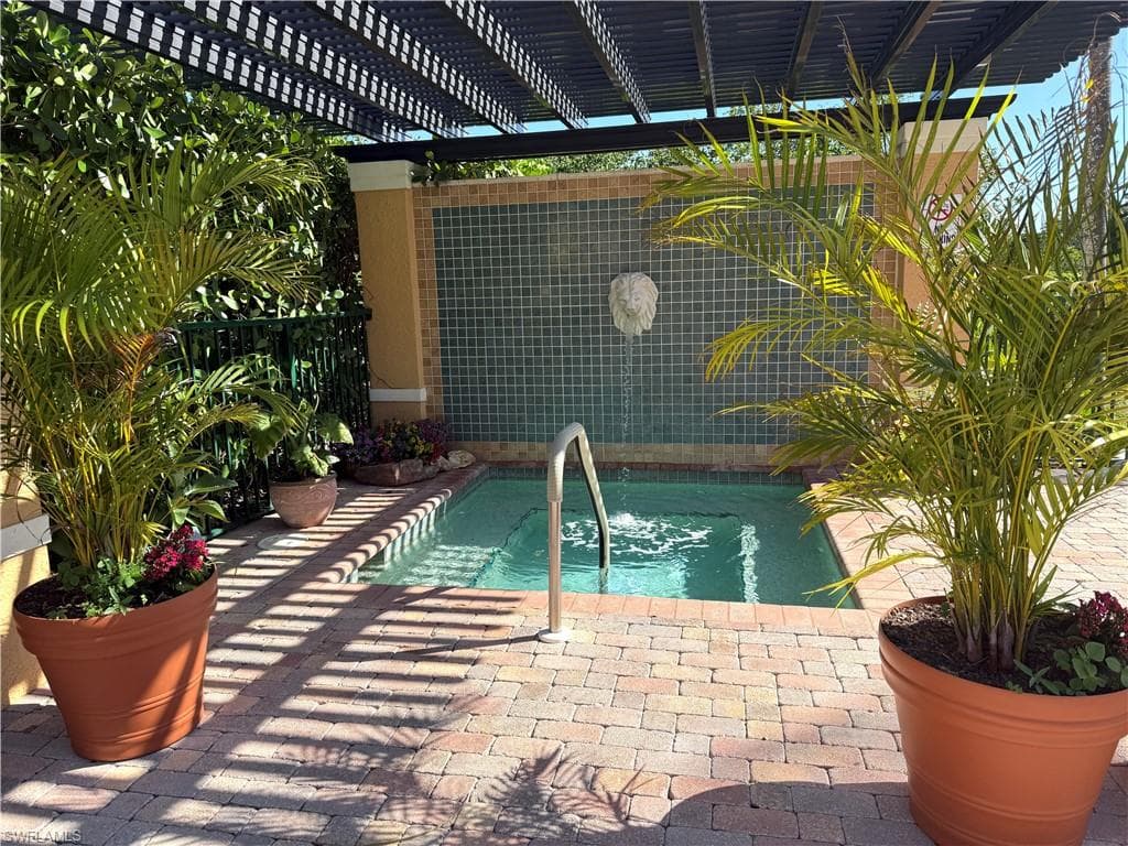 8659 River Homes LN # 1206, BONITA SPRINGS FL 34135-24