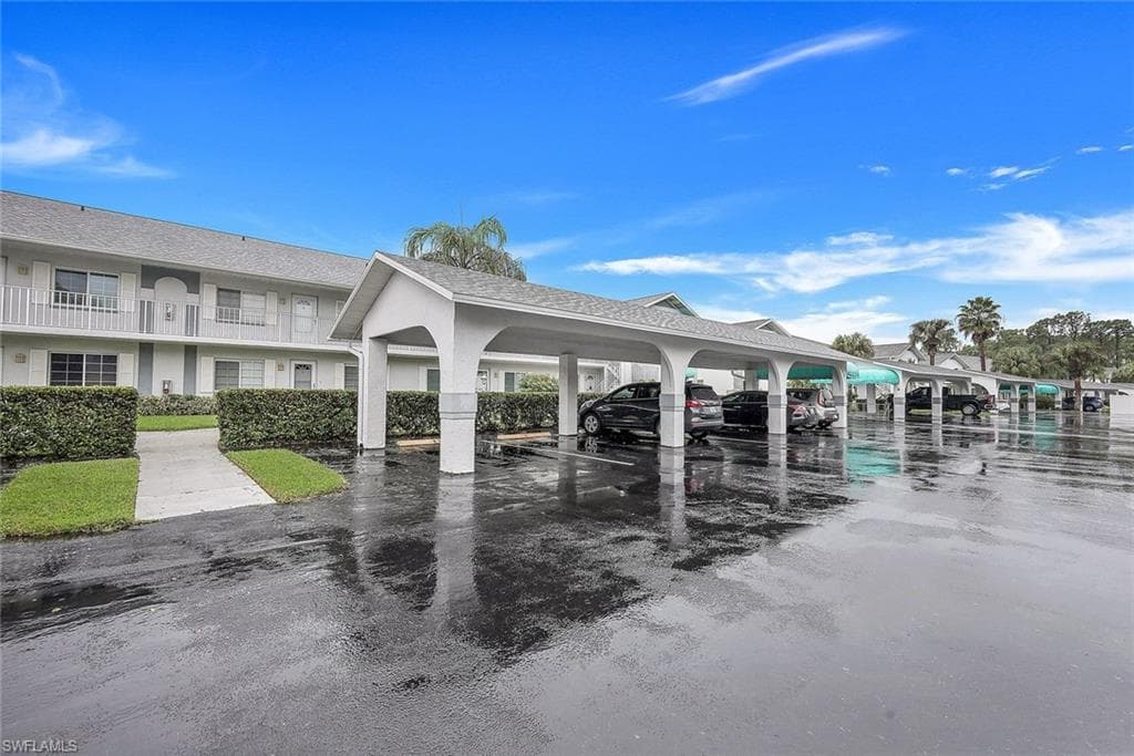 228 Belina DR # 606, NAPLES FL 34104-22