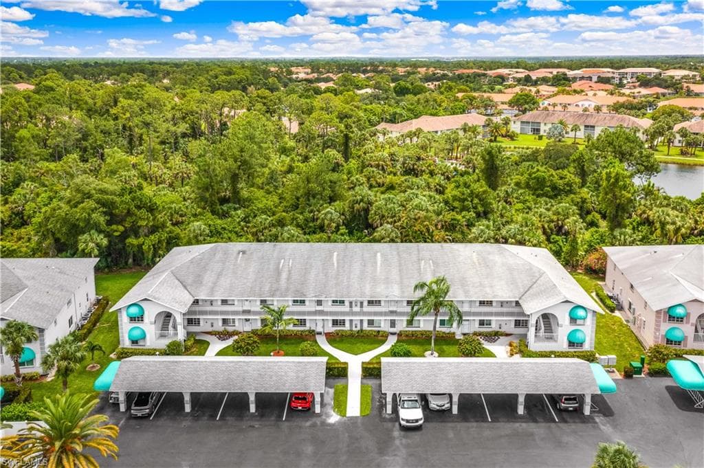 228 Belina DR # 606, NAPLES FL 34104-16