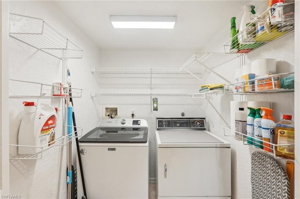 175 Kings HWY, PUNTA GORDA FL 33983-27