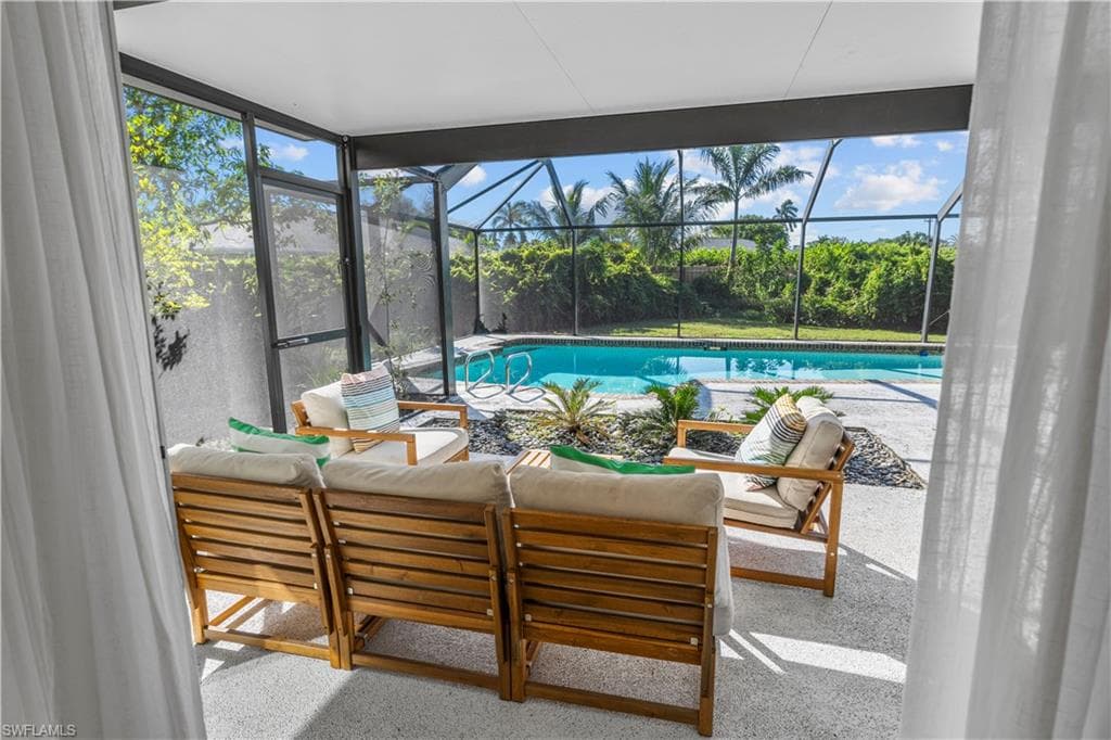 1515 Manchester BLVD, FORT MYERS FL 33919-32