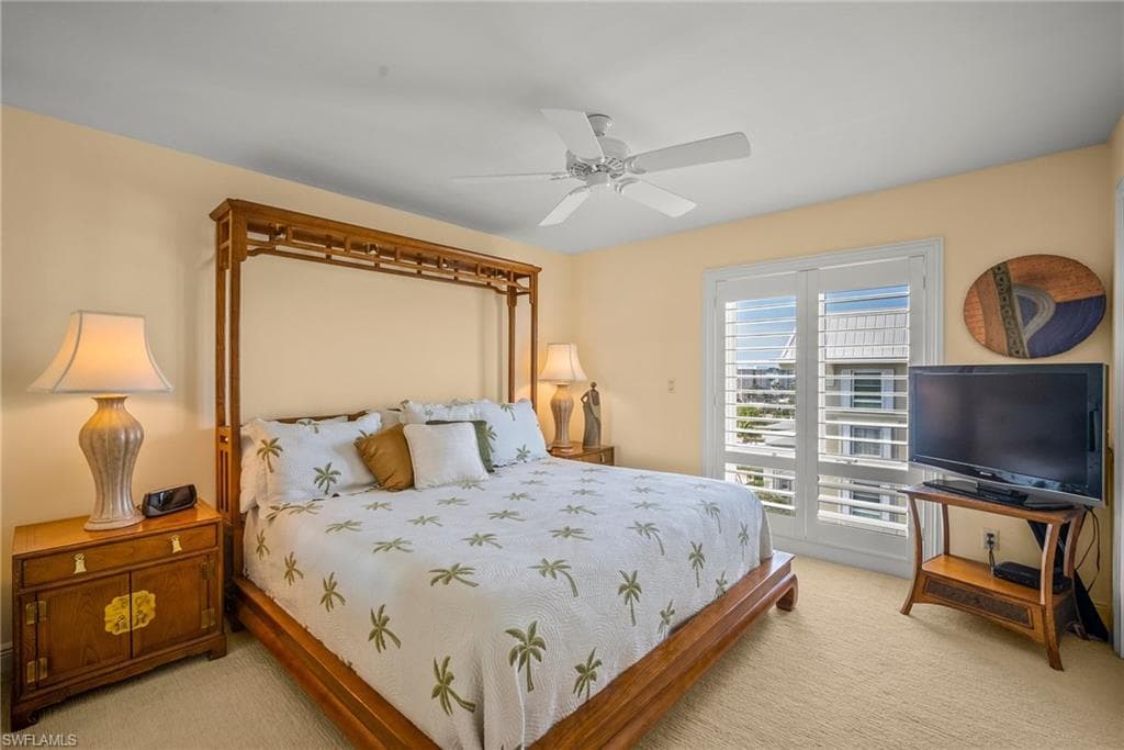 2650 Gulf Shore BLVD N # 701, NAPLES FL 34103-12
