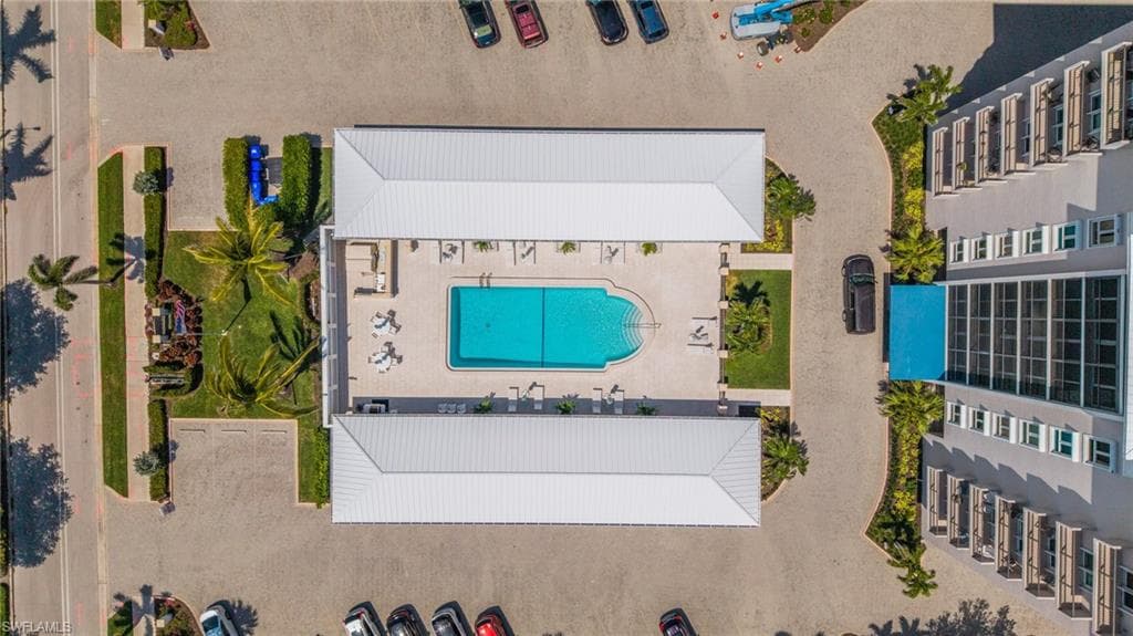 2650 Gulf Shore BLVD N # 701, NAPLES FL 34103-31
