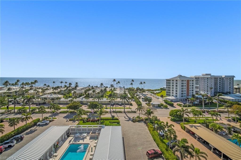 2650 Gulf Shore BLVD N # 701, NAPLES FL 34103-32