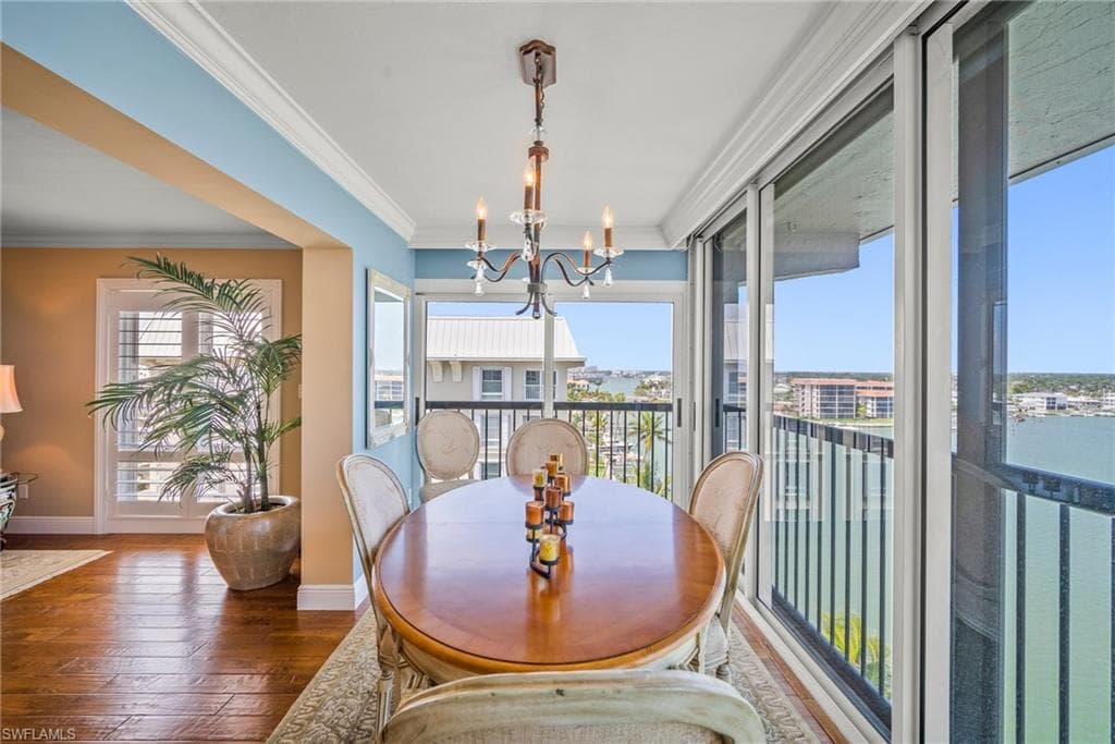 2650 Gulf Shore BLVD N # 701, NAPLES FL 34103-20