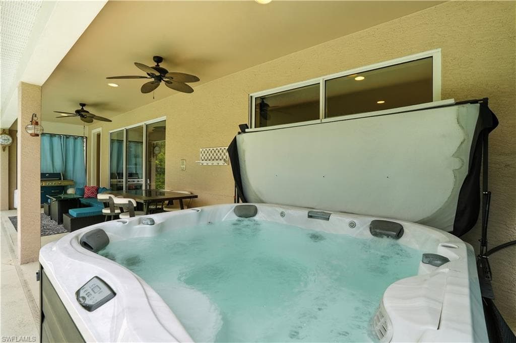 3268 Aralia CT E, ALVA FL 33920-37