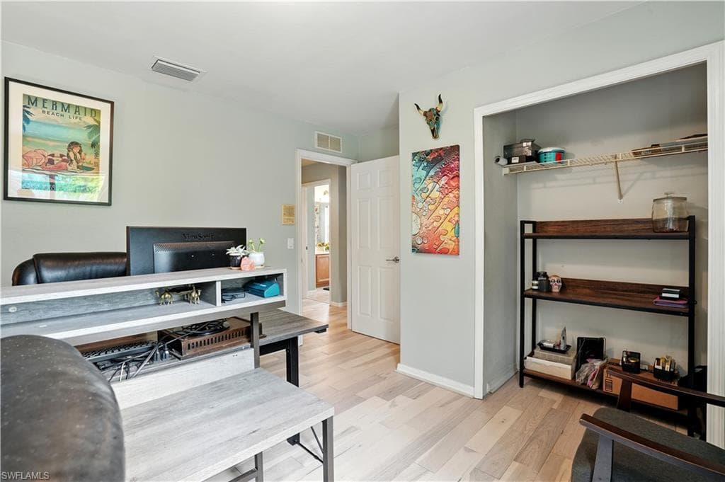 3268 Aralia CT E, ALVA FL 33920-30