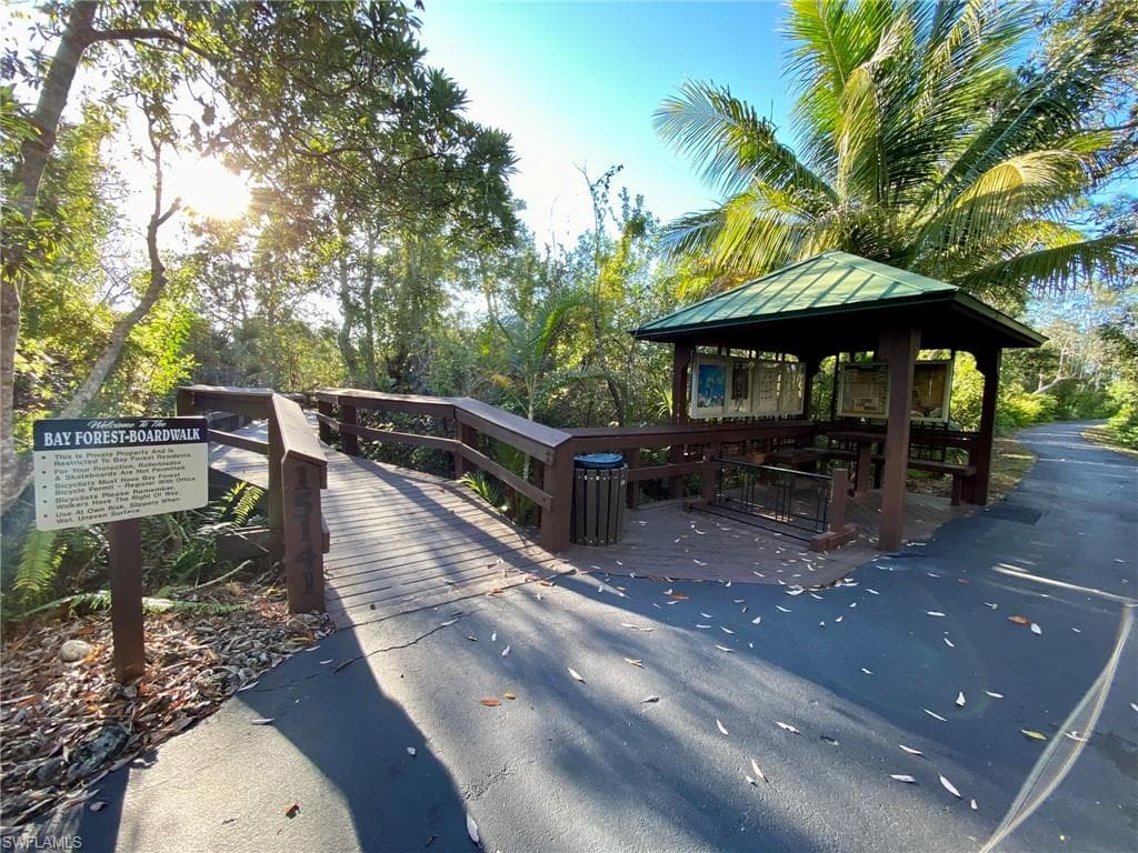 290 Naples Cove DR # 2205, NAPLES FL 34110-31