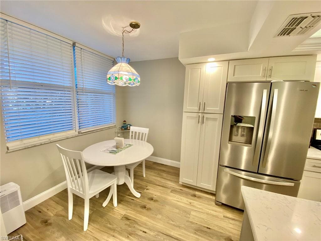 290 Naples Cove DR # 2205, NAPLES FL 34110-4