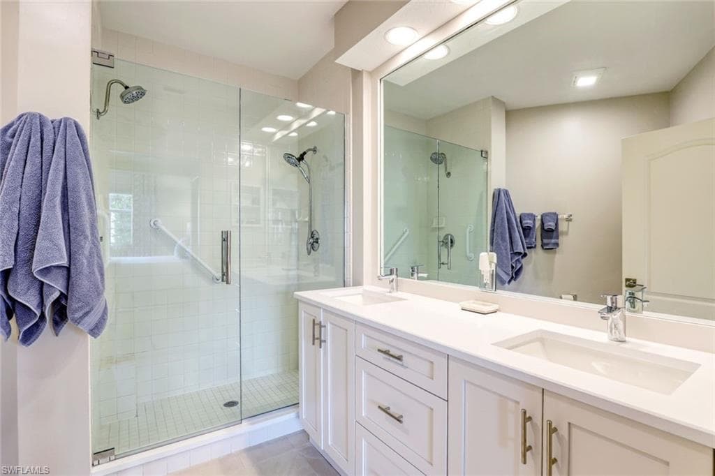 8385 Excalibur CIR # G3, NAPLES FL 34108-11