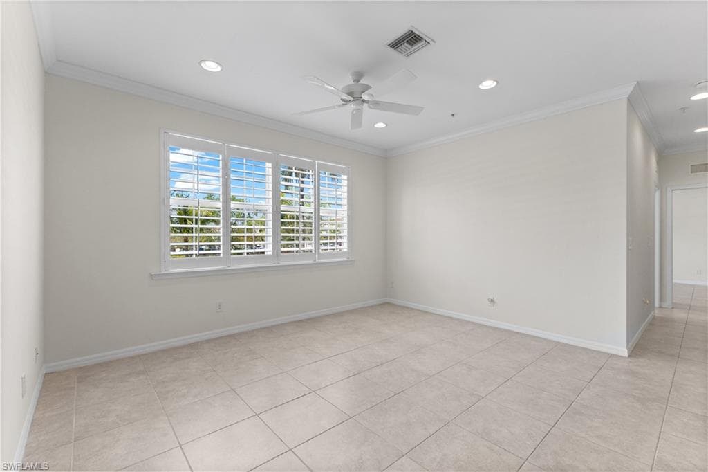 8531 Violeta ST # 203, ESTERO FL 34135-4