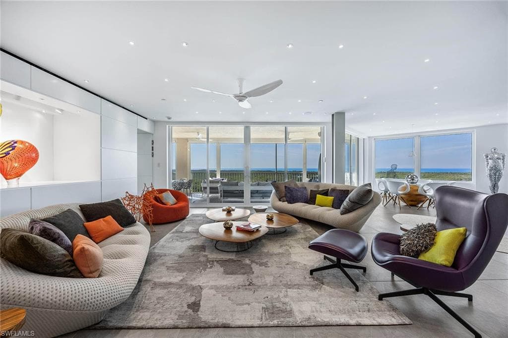 425 Dockside DR # 905, NAPLES FL 34110-9