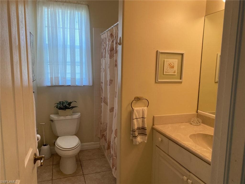 9623 Springlake CIR, ESTERO FL 33928-9