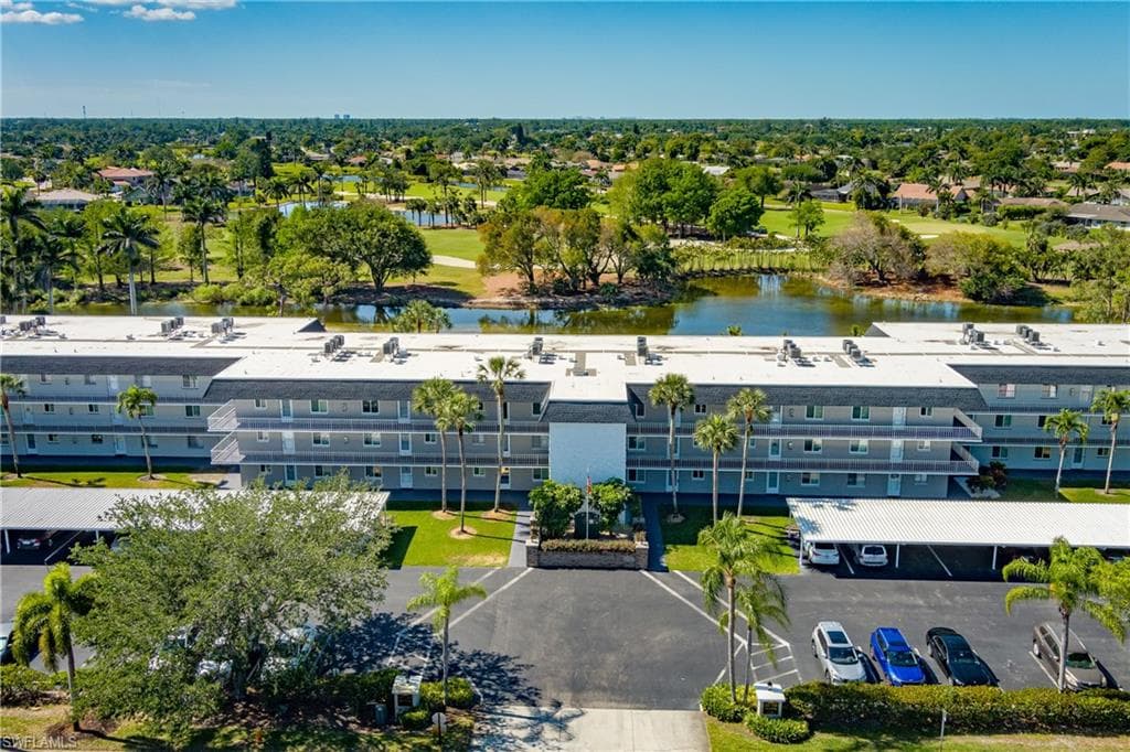 5515 Rattlesnake Hammock RD # 205, NAPLES FL 34113-25