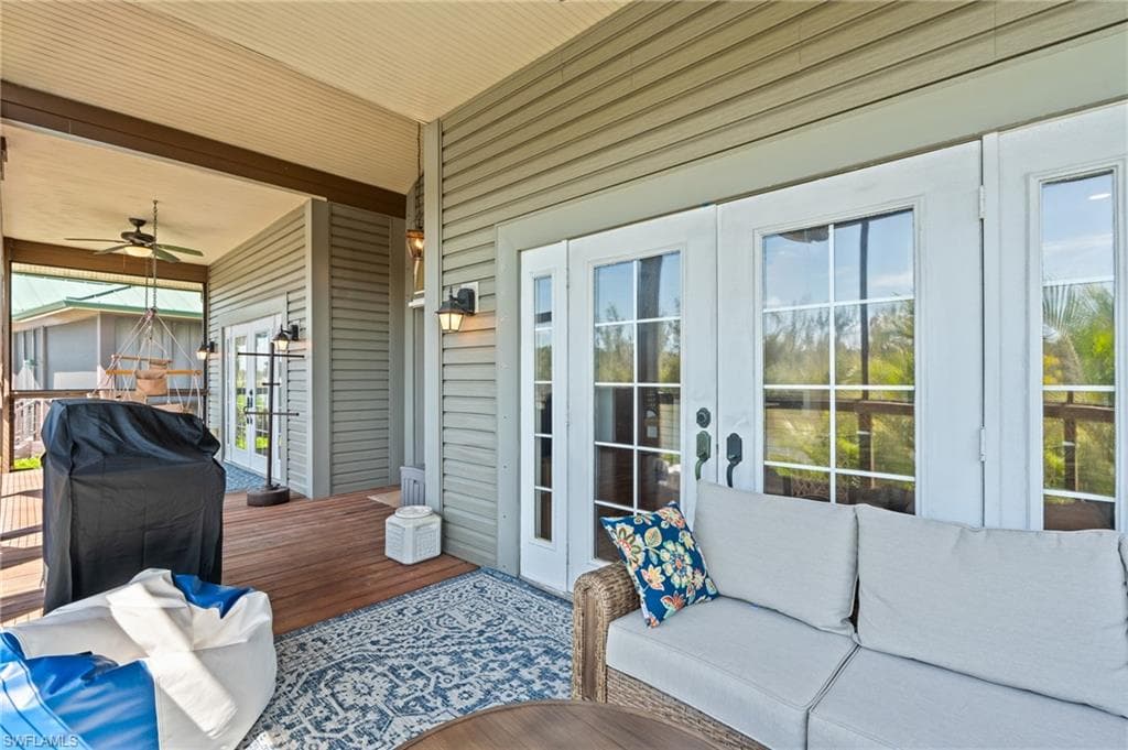 305 Storter AVE N # 16, EVERGLADES CITY FL 34139-31