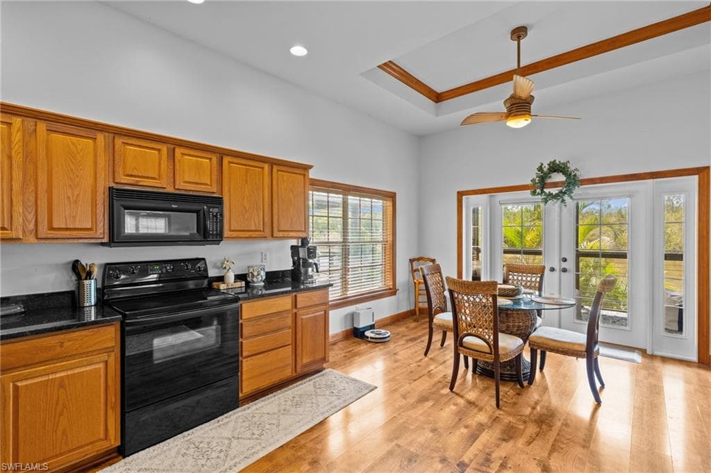 305 Storter AVE N # 16, EVERGLADES CITY FL 34139-10