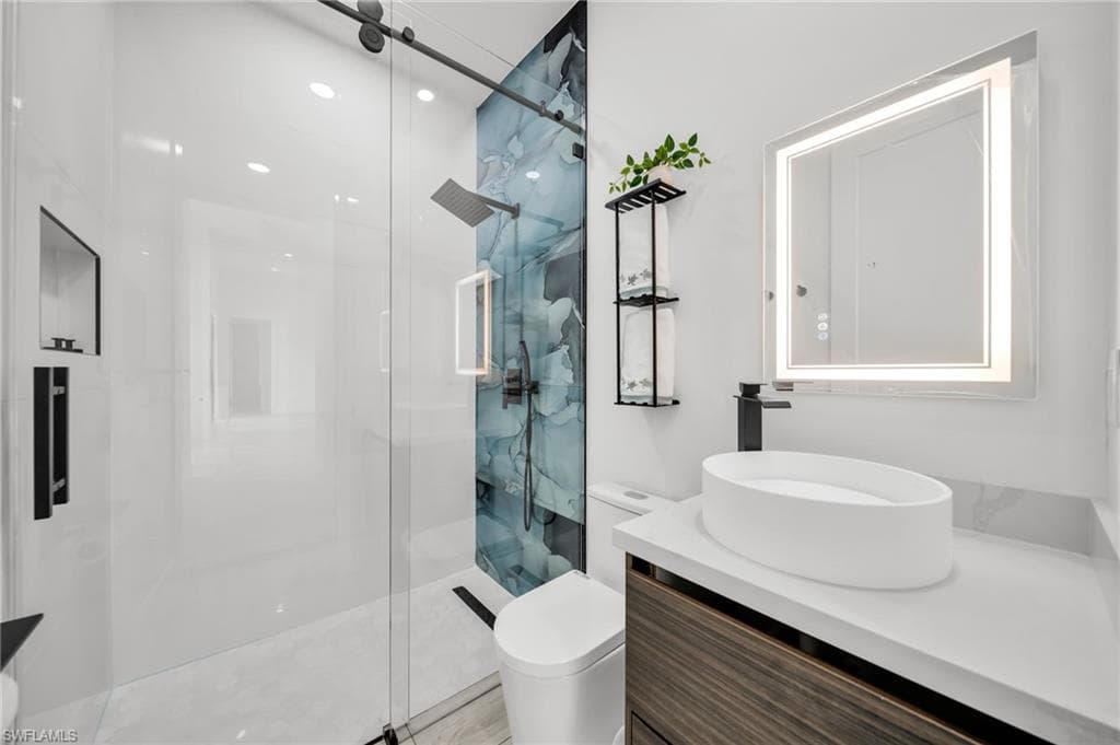 2138 SW 3rd AVE, CAPE CORAL FL 33991-27