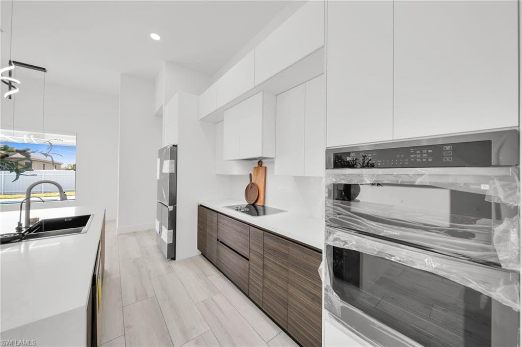 2138 SW 3rd AVE, CAPE CORAL FL 33991-14