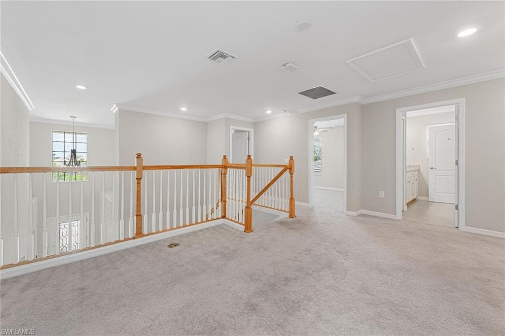 9403 Foxglove LN, NAPLES FL 34120-4