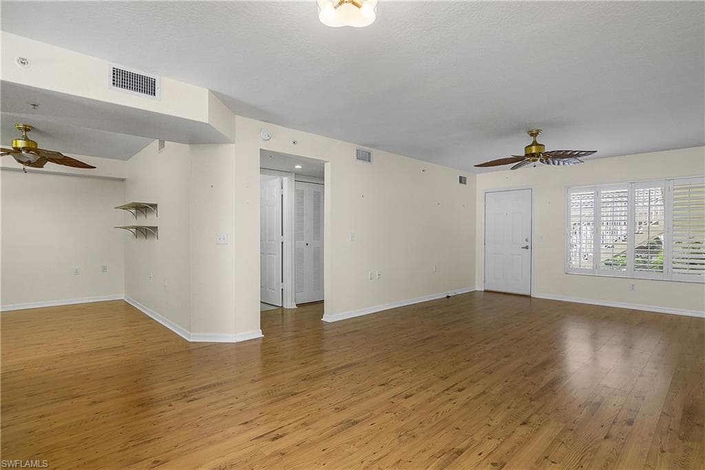 4965 Sandra Bay DR # 102, NAPLES FL 34109-11