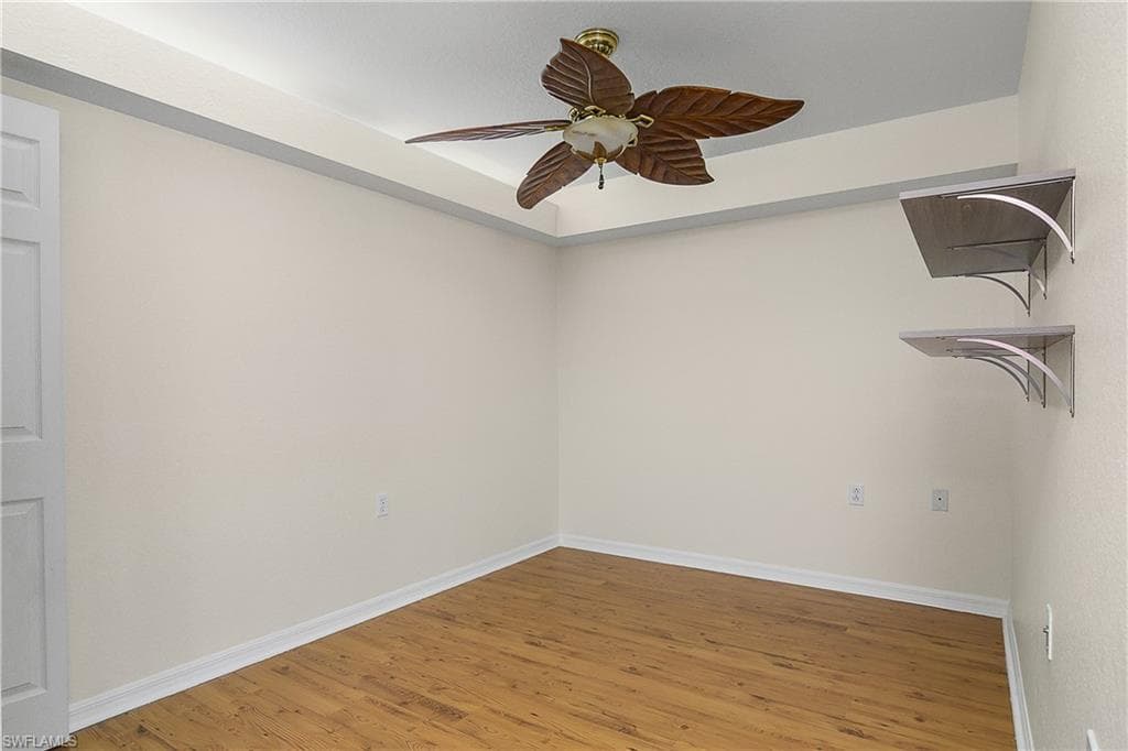 4965 Sandra Bay DR # 102, NAPLES FL 34109-23