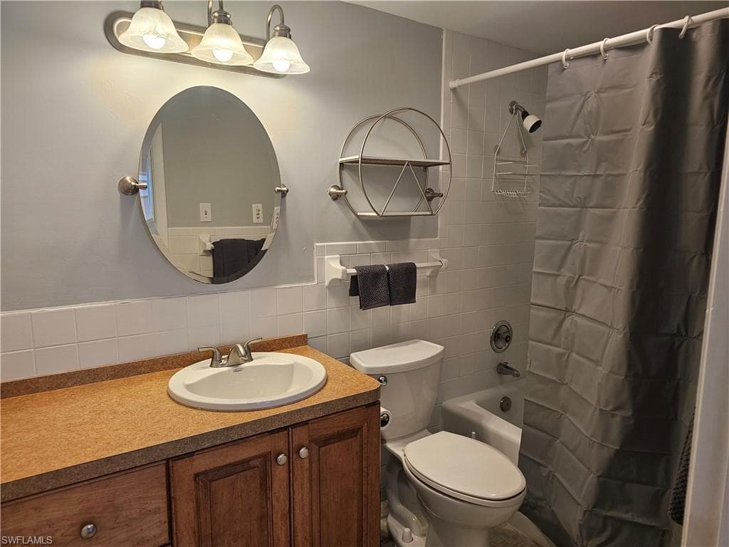 7400 Estero BLVD # 214, FORT MYERS BEACH FL 33931-27