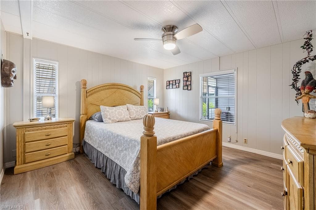 485 Jacklin LN, NORTH FORT MYERS FL 33903-16