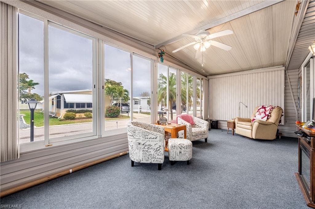 485 Jacklin LN, NORTH FORT MYERS FL 33903-2