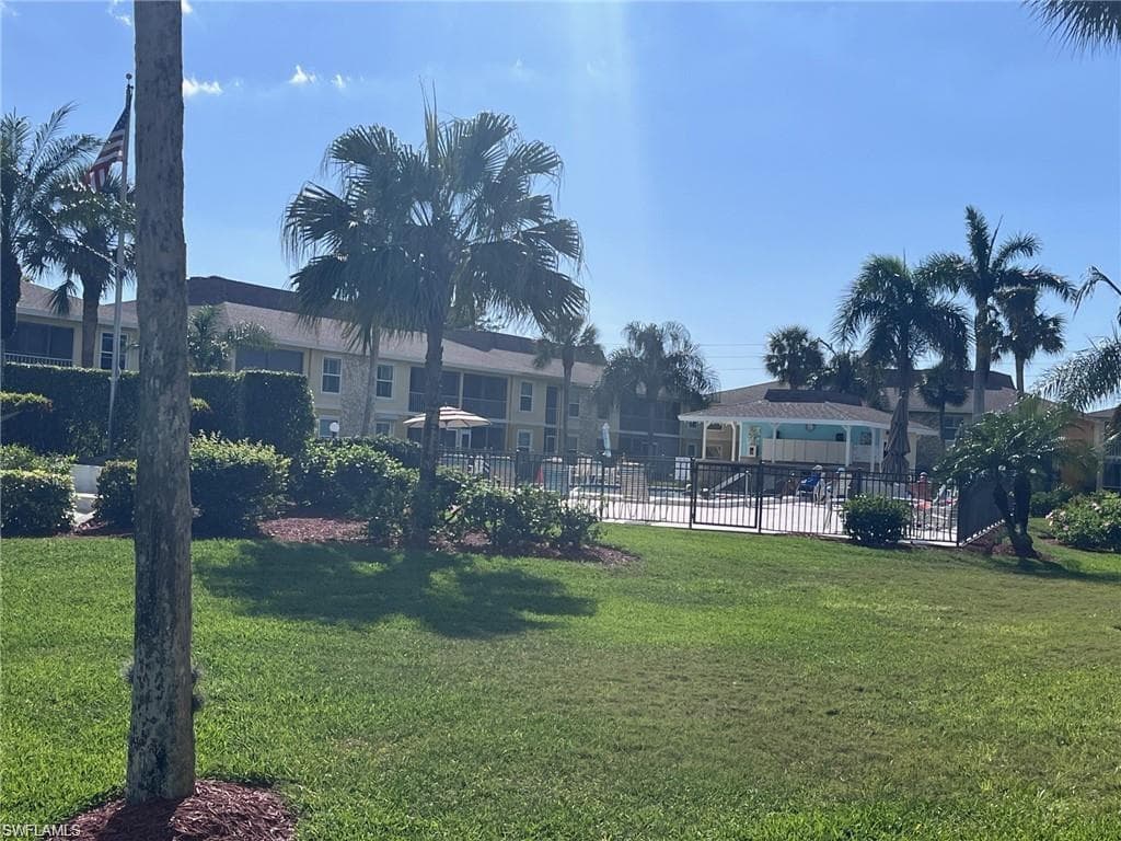 401 Charlemagne BLVD # 202C, NAPLES FL 34112-16