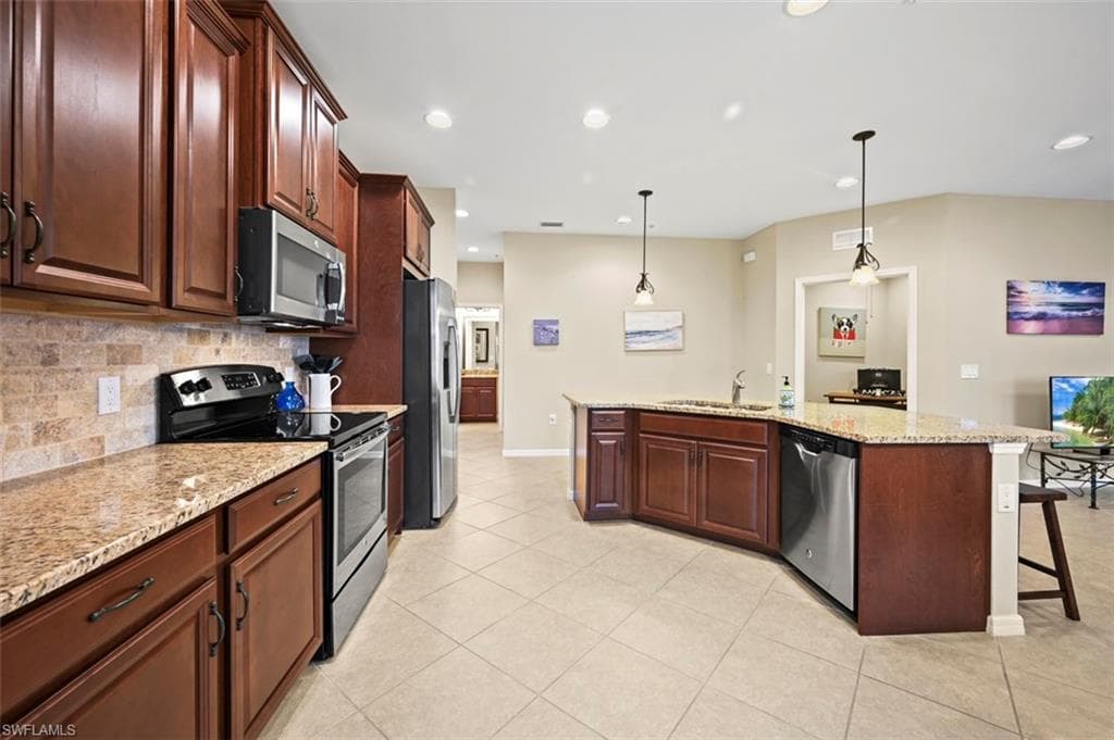 18260 Creekside Preserve LOOP # 202, FORT MYERS FL 33908-4