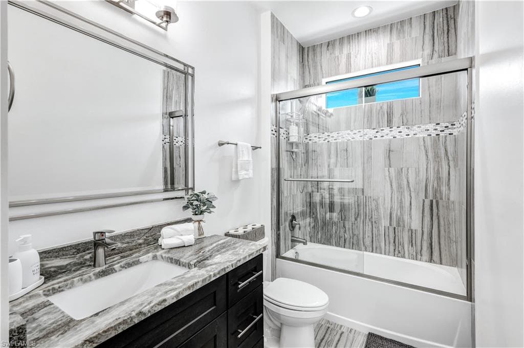 4634 Catalina LN, BONITA SPRINGS FL 34134-15