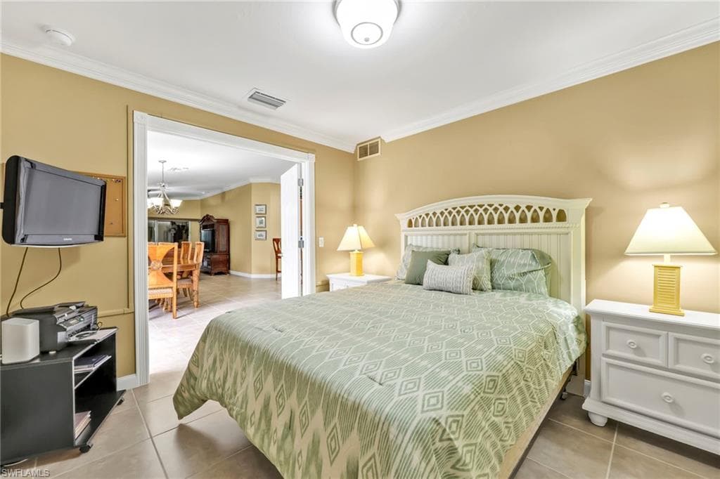 8685 Erice CT, NAPLES FL 34114-22
