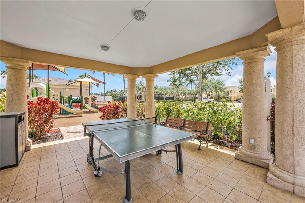 8685 Erice CT, NAPLES FL 34114-46