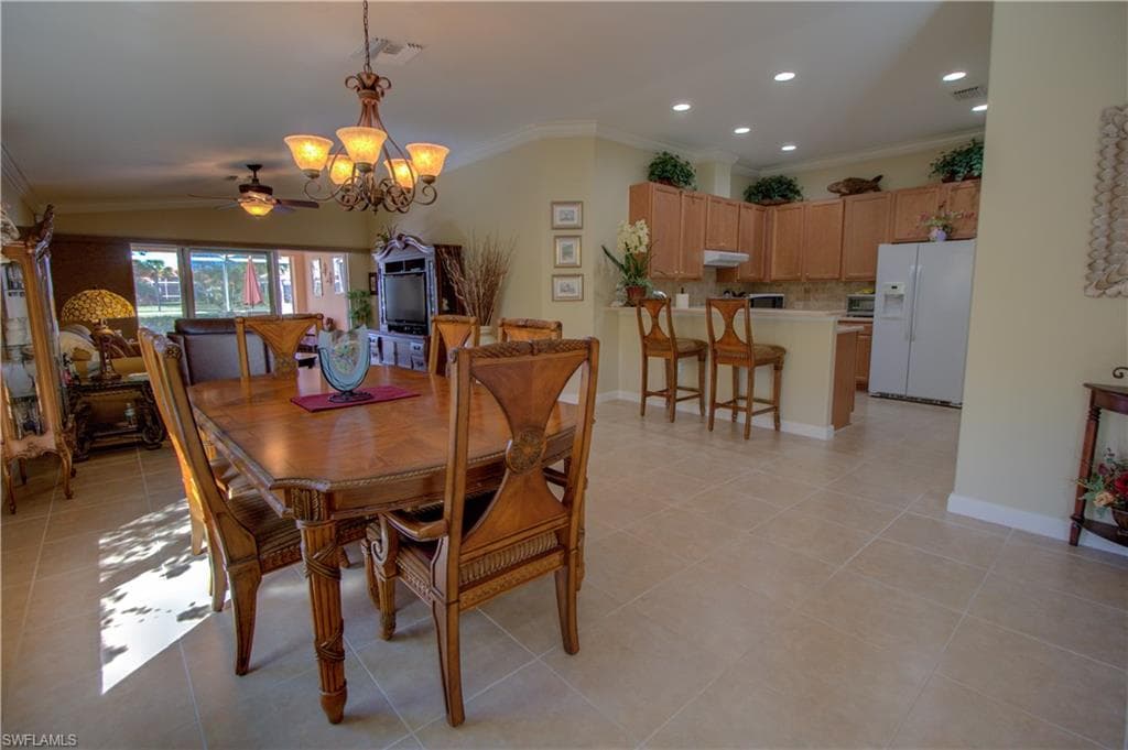 8685 Erice CT, NAPLES FL 34114-8