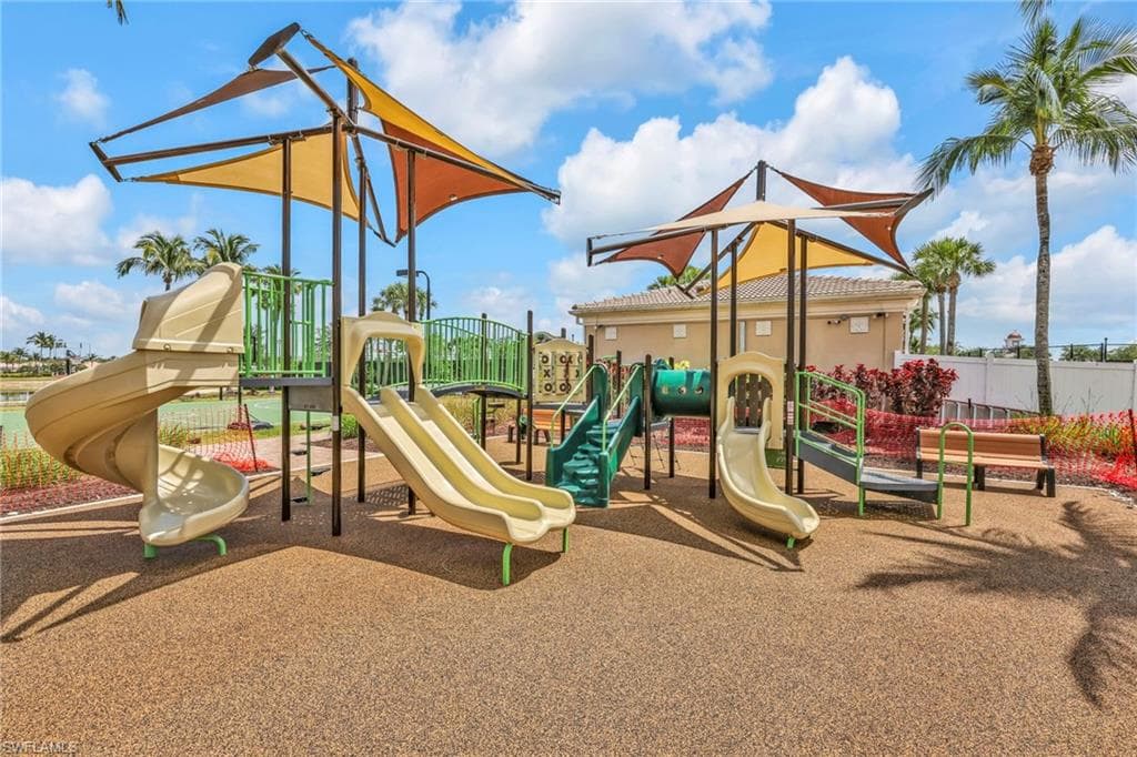 8685 Erice CT, NAPLES FL 34114-47
