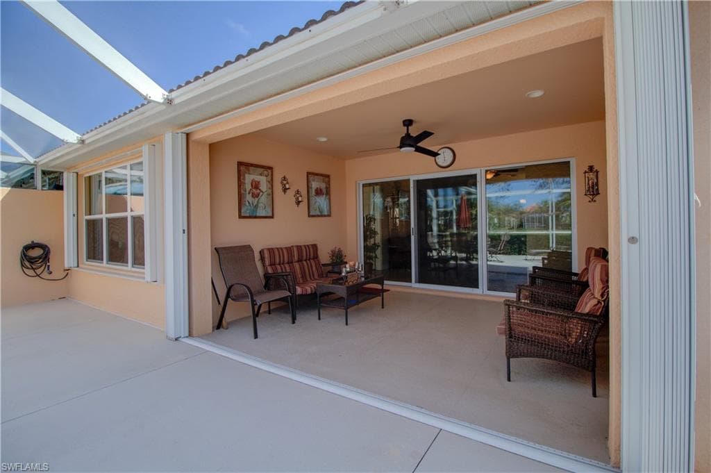 8685 Erice CT, NAPLES FL 34114-3