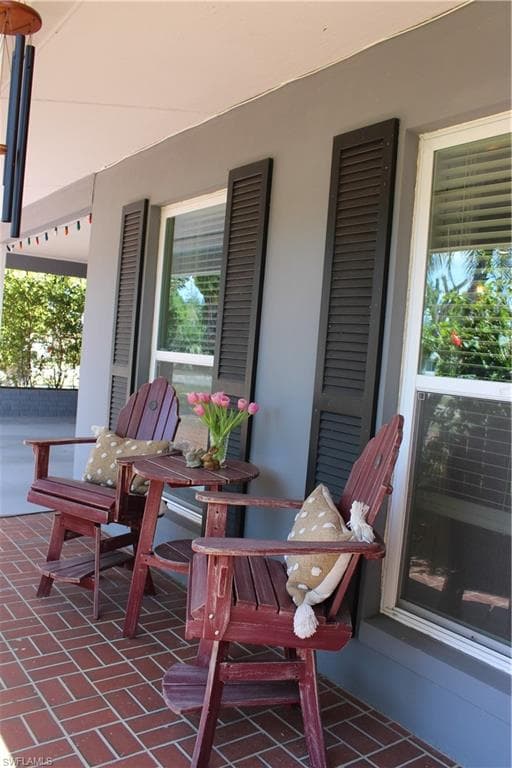 1605 Oakley AVE, FORT MYERS FL 33901-12