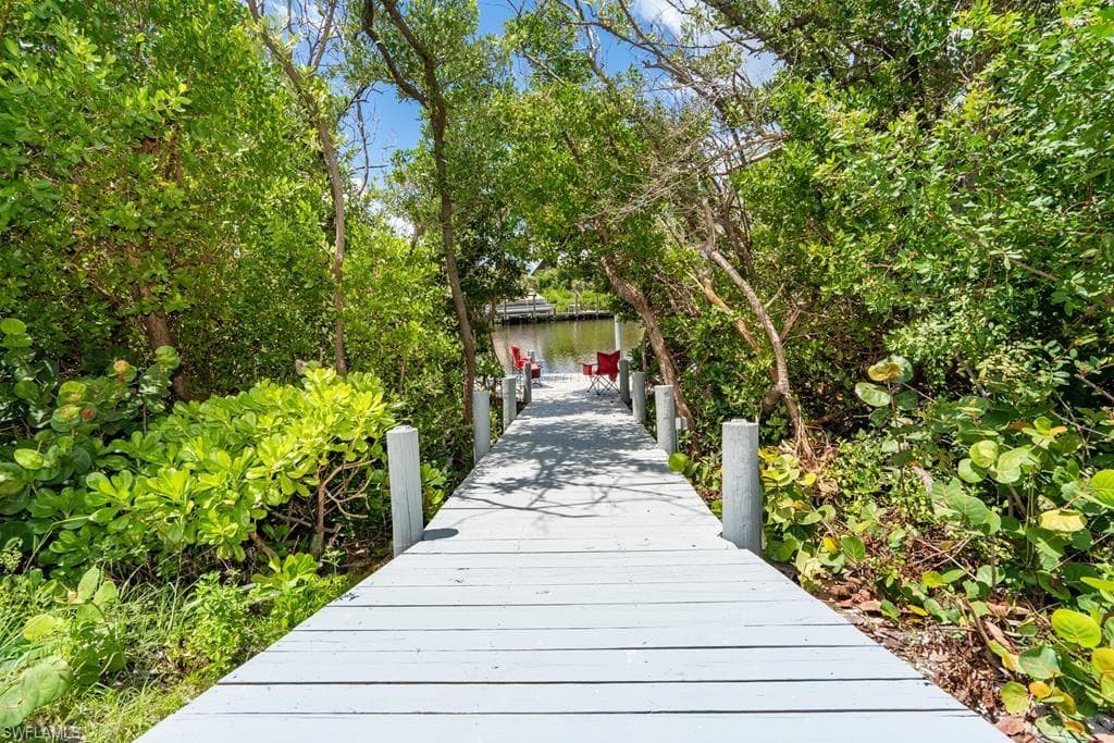 10440 Yacht Basin DR, PLACIDA FL 33946-37