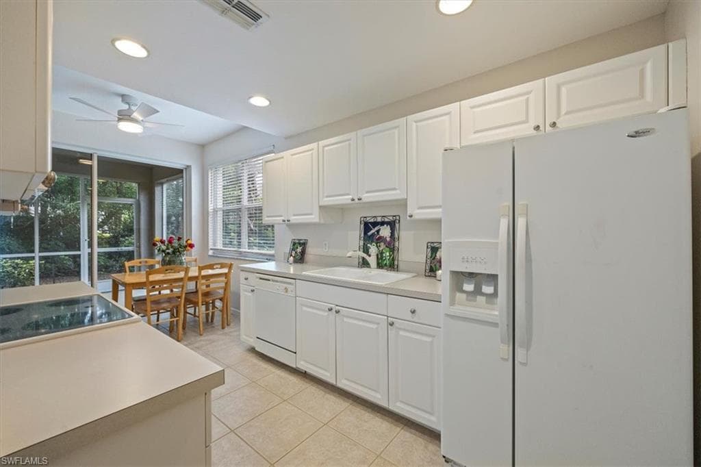 7099 Pond Cypress CT # 102, NAPLES FL 34109-8