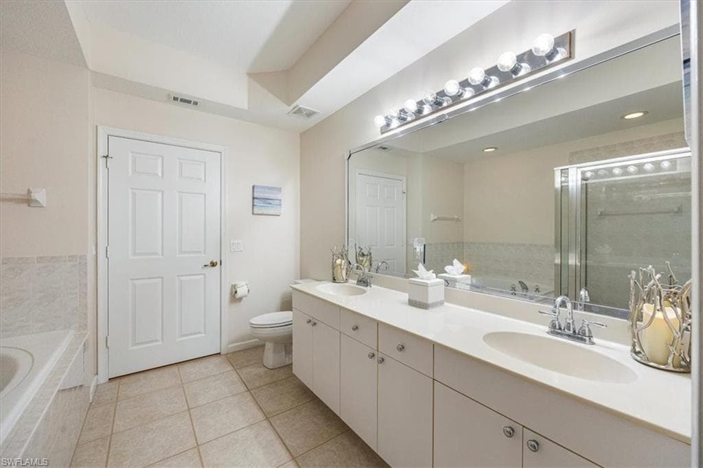 7099 Pond Cypress CT # 102, NAPLES FL 34109-18