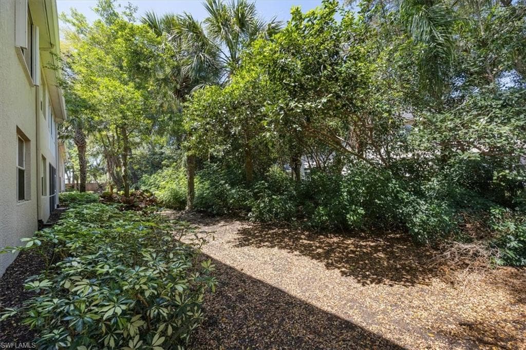 7099 Pond Cypress CT # 102, NAPLES FL 34109-24